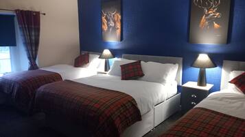 Firemannsrom – premium, eget bad (Family Premium Ensuite)