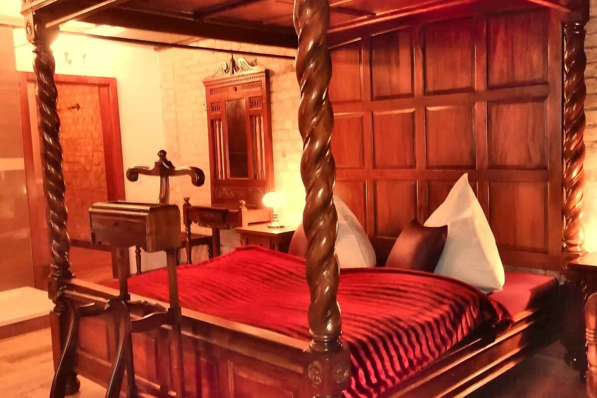 comfort double or twin room | 1 bedroom, premium bedding, down duvets, select comfort beds