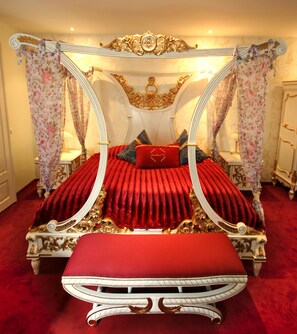 Luxury-Suite | Hochwertige Bettwaren, Daunenbettdecken, Select-Comfort-Betten
