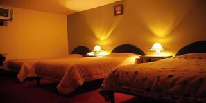 Triple Room | In-room safe, iron/ironing board, rollaway beds, free WiFi