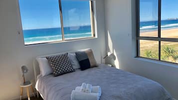 Huoneisto | Silitysrauta/-lauta, vauvansängyt, ilmainen Wi-Fi, vuodevaatteet