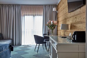 Deluxe Double Room | Desk, iron/ironing board, cots/infant beds, free WiFi - Willa Jan (Zakopane)