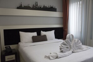 Superior Room | Frette Italian sheets, premium bedding, individually decorated - Istanbulinn Hotel (Istanbul)