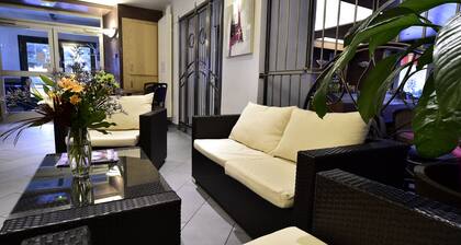 Hotel Lacour