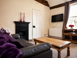 Lounge - The George and Dragon Inn (Sudbury)