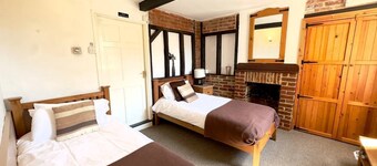 The George and Dragon Inn