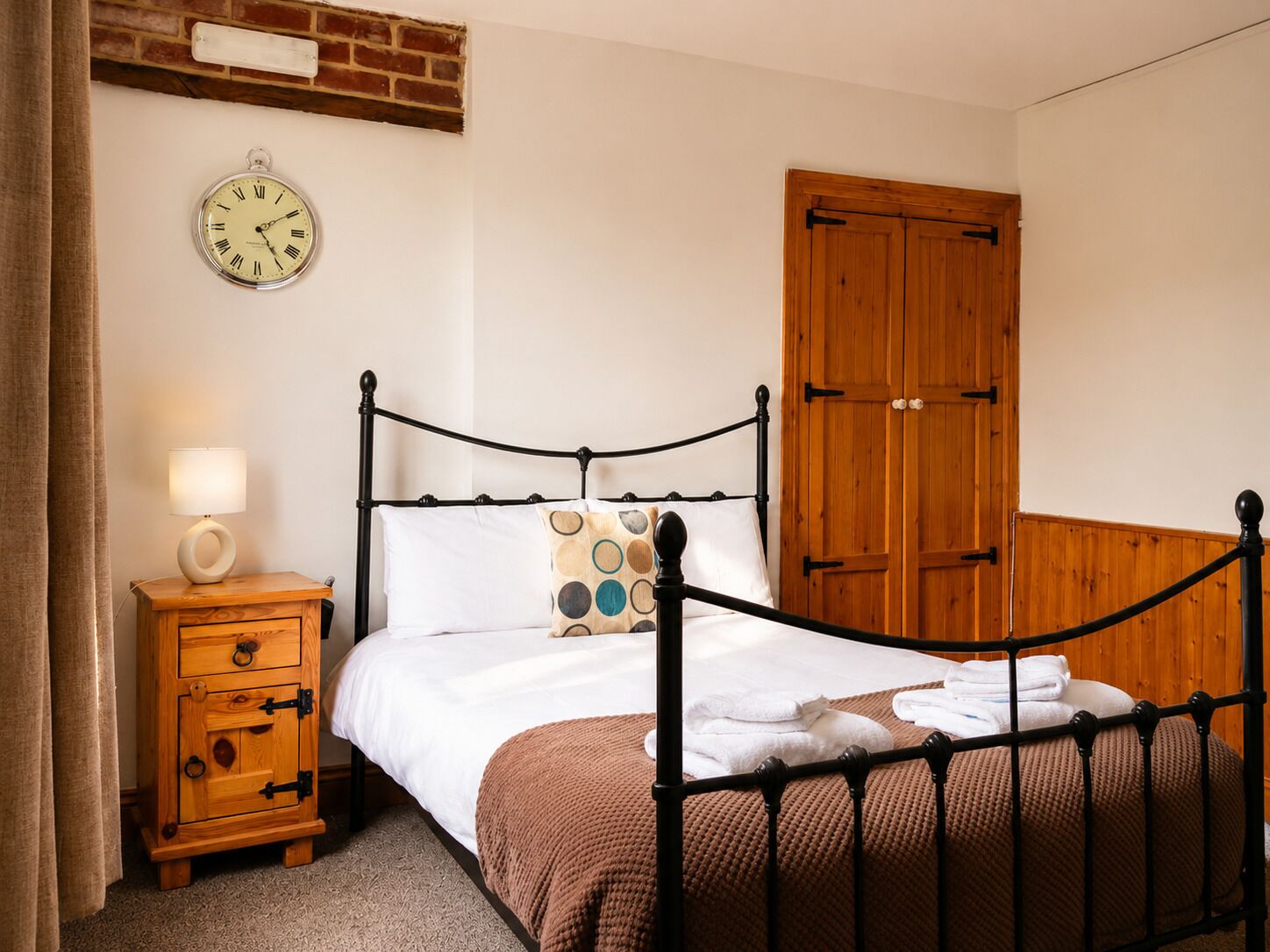 Chambre Double Standard, salle de bains attenante