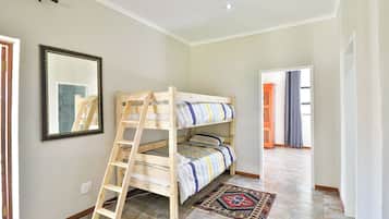 ์ปดํฌํธ ์ฝํฐ์ง | ๊ฐ๊ฐ ๋ค๋ฅธ ์คํ์ผ์ ์ธํ
๋ฆฌ์ด, ๊ฐ๊ฐ ๋ค๋ฅด๊ฒ ๊ฐ๊ตฌ ๋น์น, ์นจ๋ ์ํธ