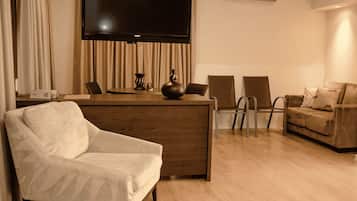 Matelas Select Comfort, minibar, coffres-forts dans les chambres, bureau