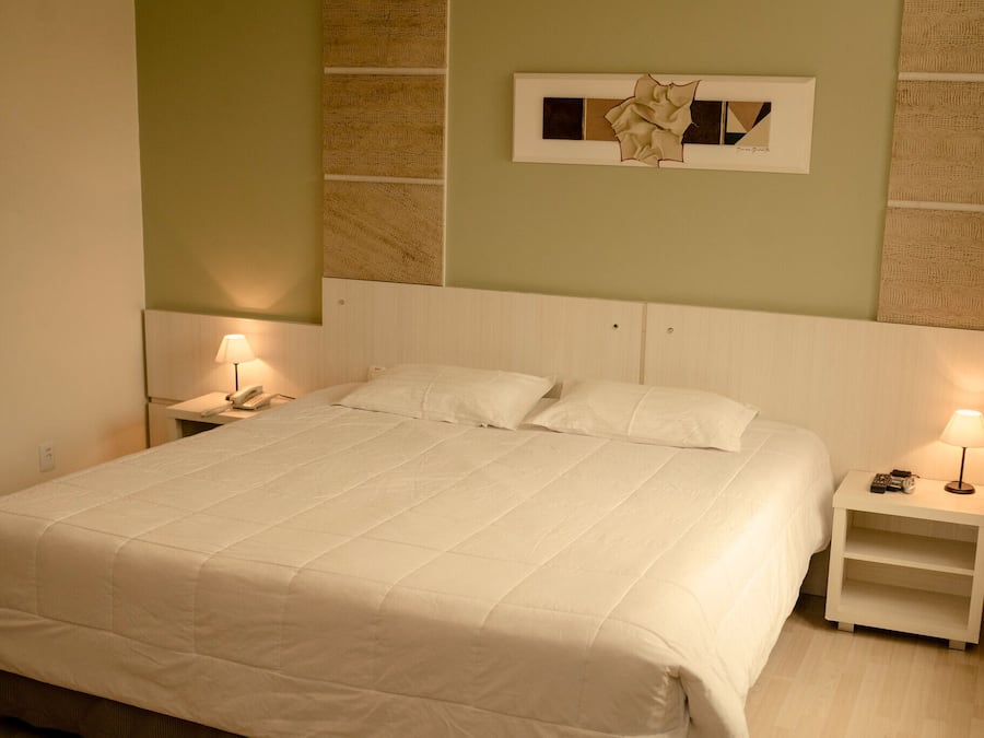 Select Comfort beds, minibar, in-room safe, desk