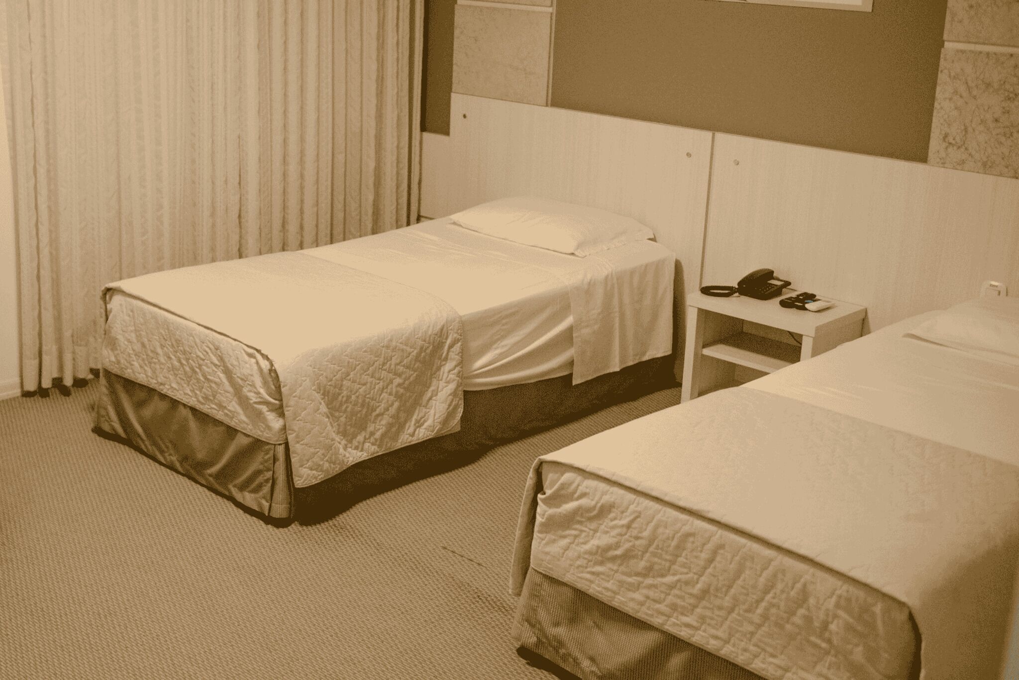 Deluxe-rum | Select Comfort-madrasser, minibar och värdeförvaringsskåp på rummet