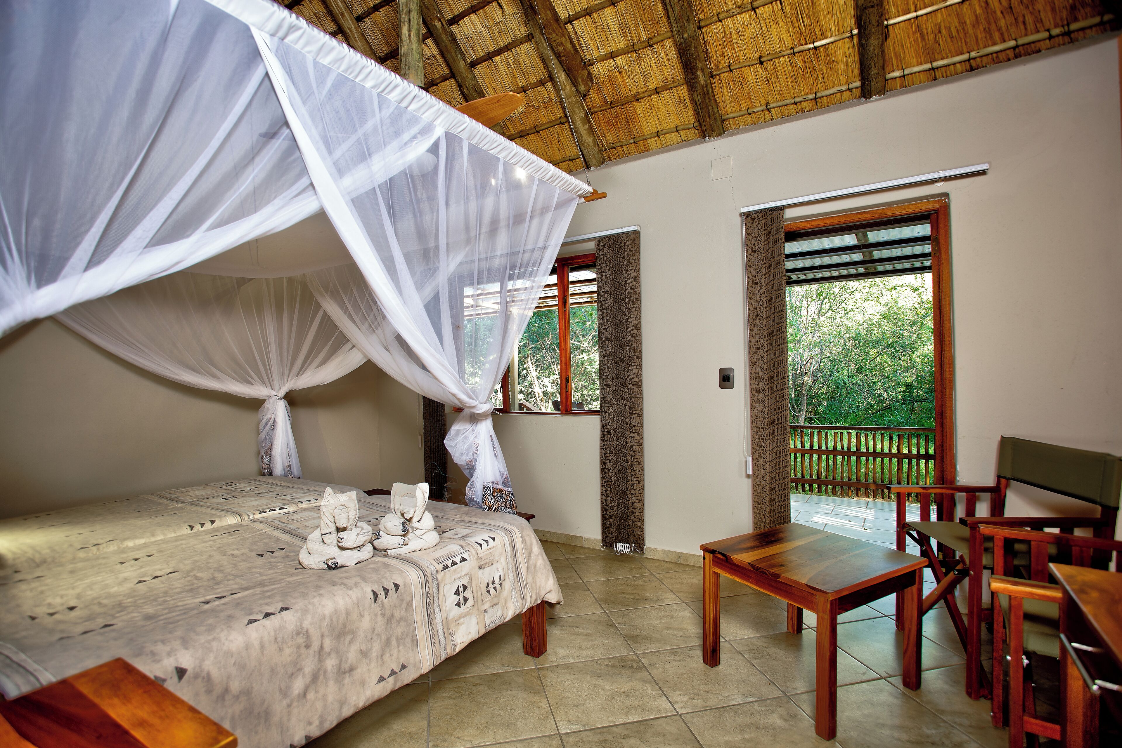 In-room safe, free WiFi, bed sheets