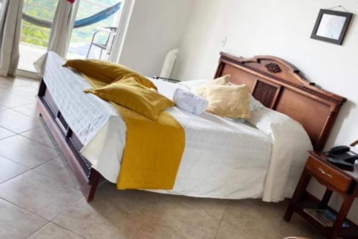 1 Schlafzimmer, hochwertige Bettwaren, schallisolierte Zimmer