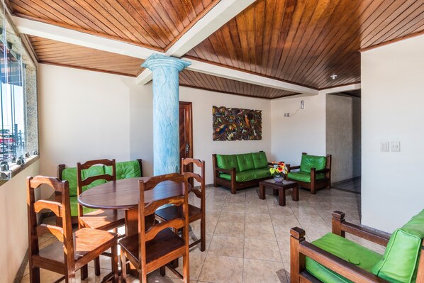 Sala de estar en el lobby