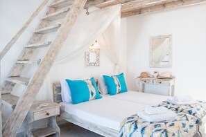 Superior Room, Sea View (with Loft) - Agnadi View Villa (Santorini)