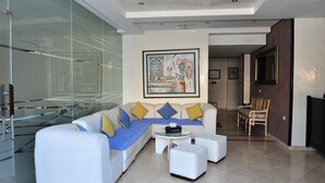 Unclassified image, 4 of 75, button - Studiotel Afoud (Agadir)