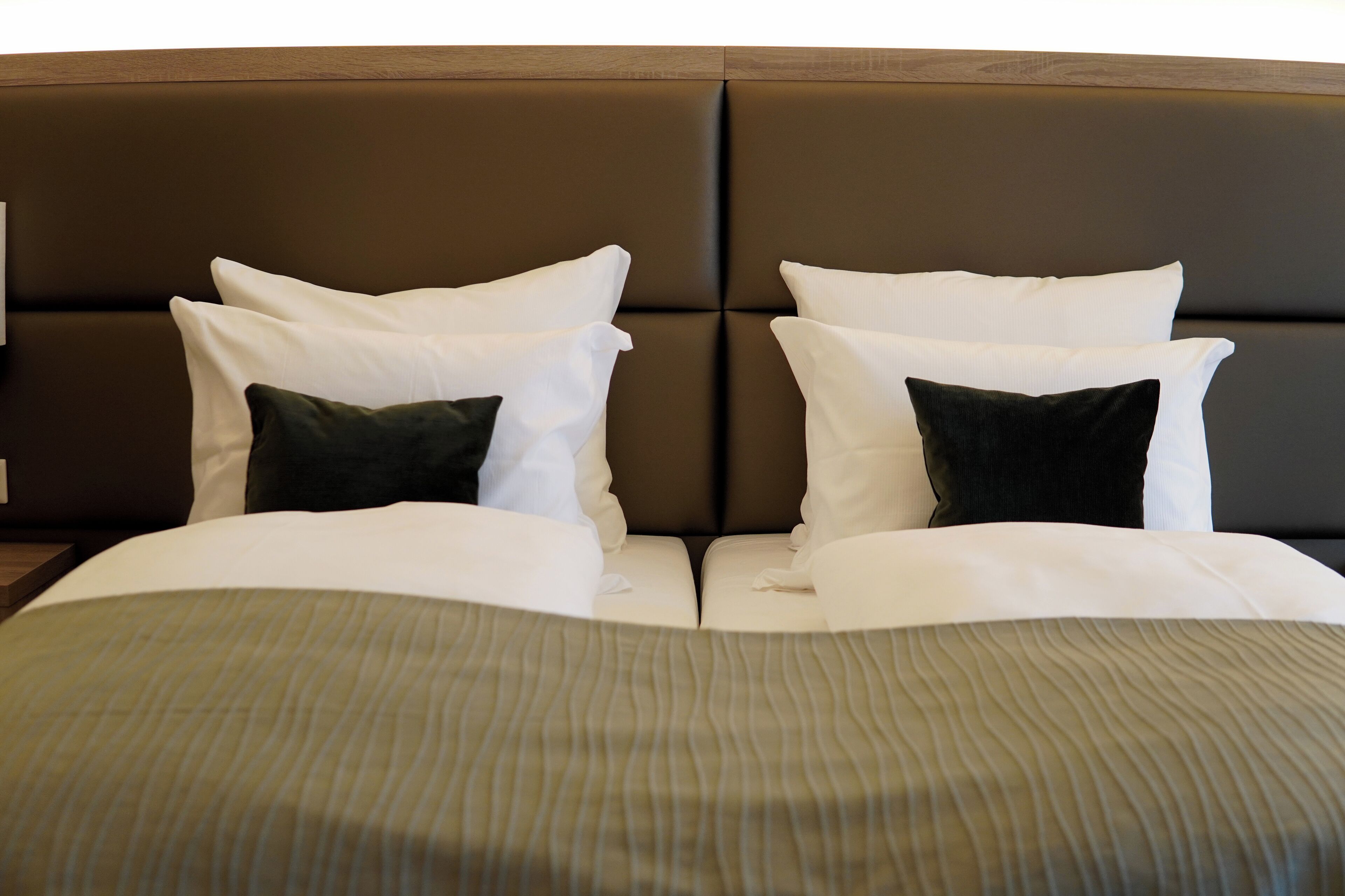 comfort double room, 1 double bed, non smoking | 1 bedroom, hypo-allergenic bedding, minibar, in-room safe