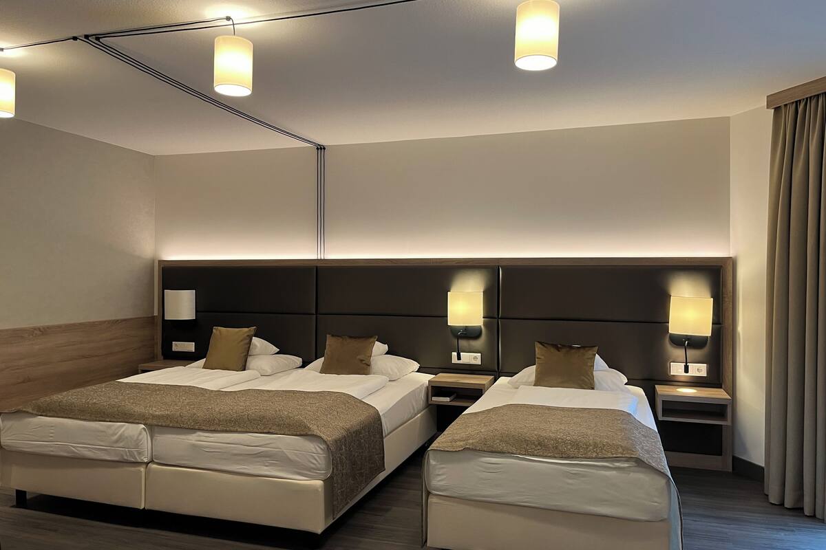 junior triple room | 1 bedroom, hypo-allergenic bedding, minibar, in-room safe