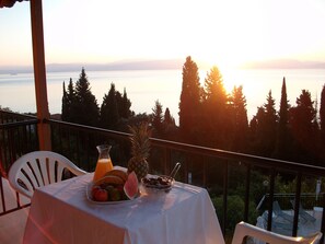 Standard Studio, Sea View | Balcony view