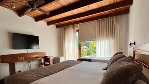 Superior Triple Room - Hotel Pucon Green Park (Pucón)