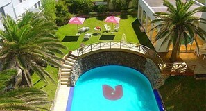Indoor pool, seasonal outdoor pool - Hotel Amsterdam (Punta del Este)