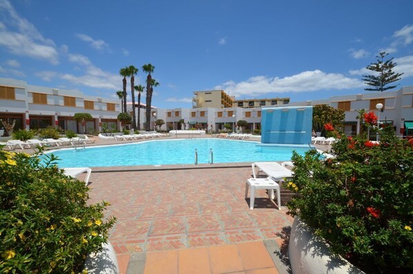 Utomhuspool