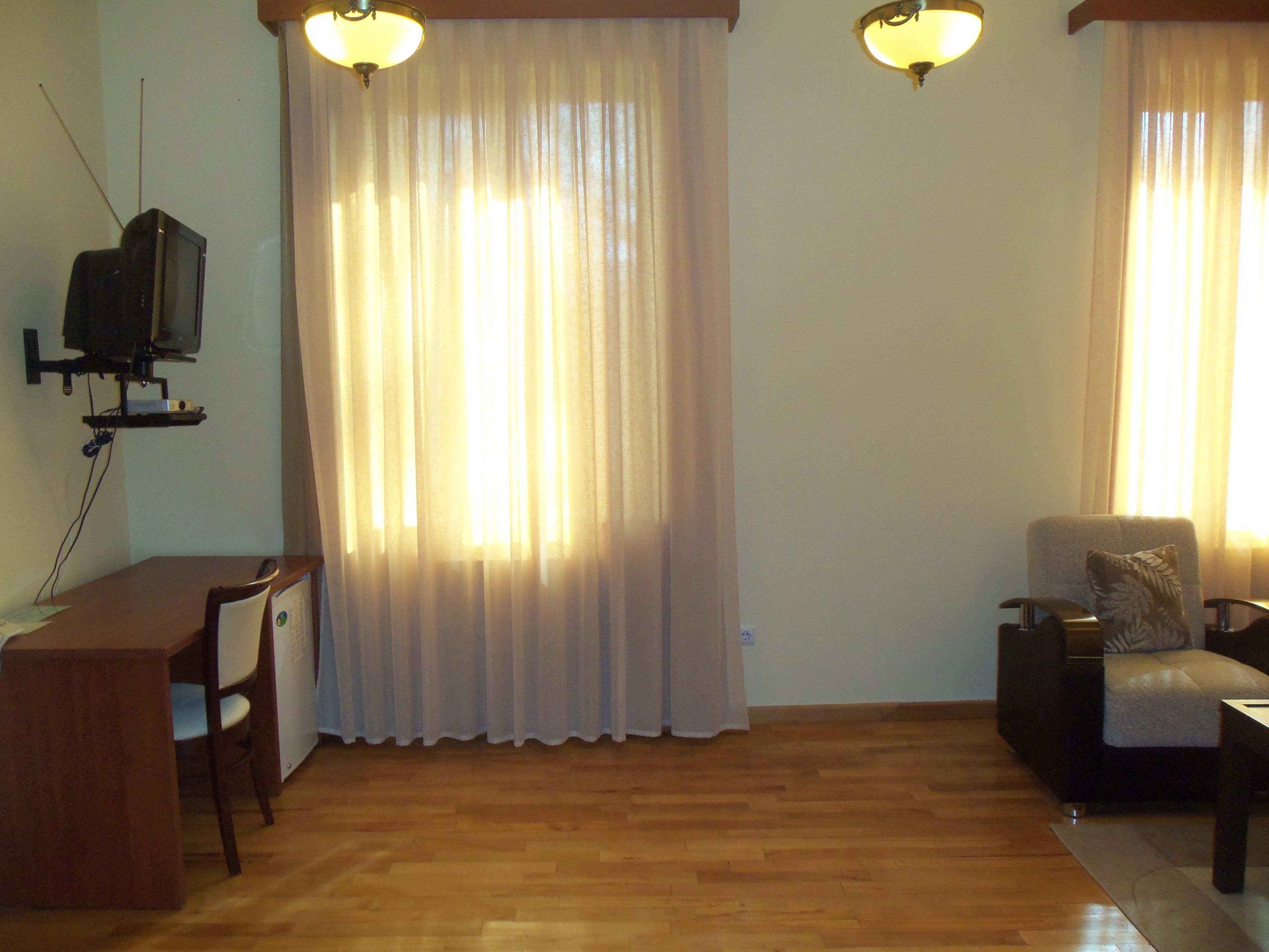 suite | room amenity