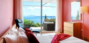 Shower, rainfall showerhead, designer toiletries, hair dryer - Corfu Luxury Villas (Corfu)