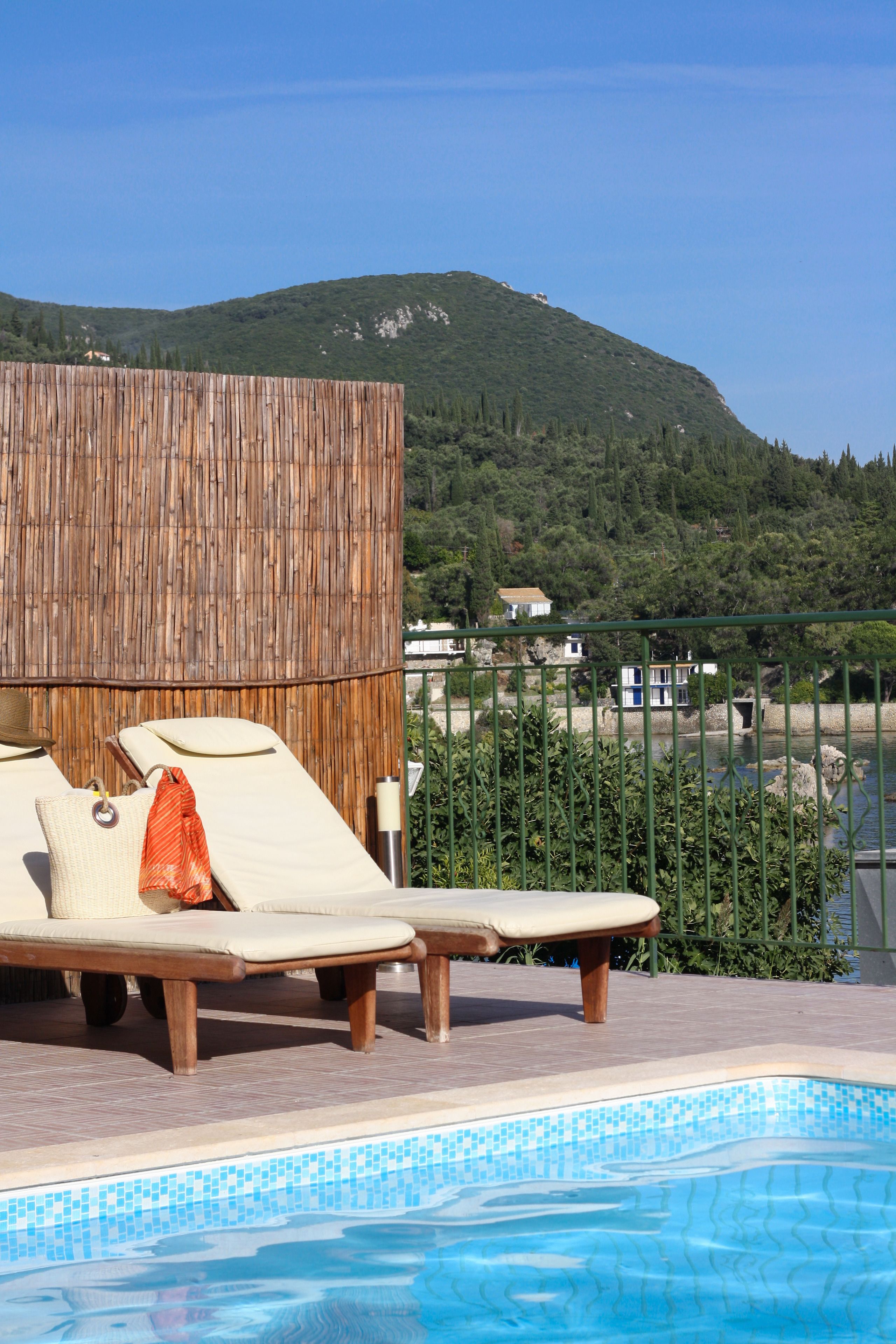 Sun deck