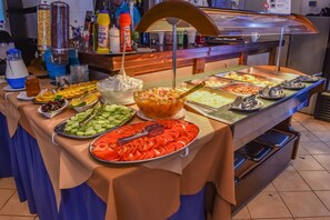 Breakfast area - Govino Bay (Corfu)
