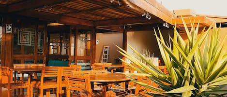 Food-Court