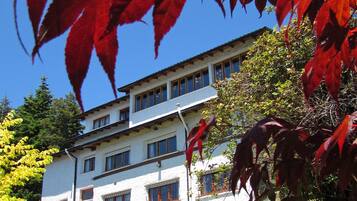 Bagian depan properti