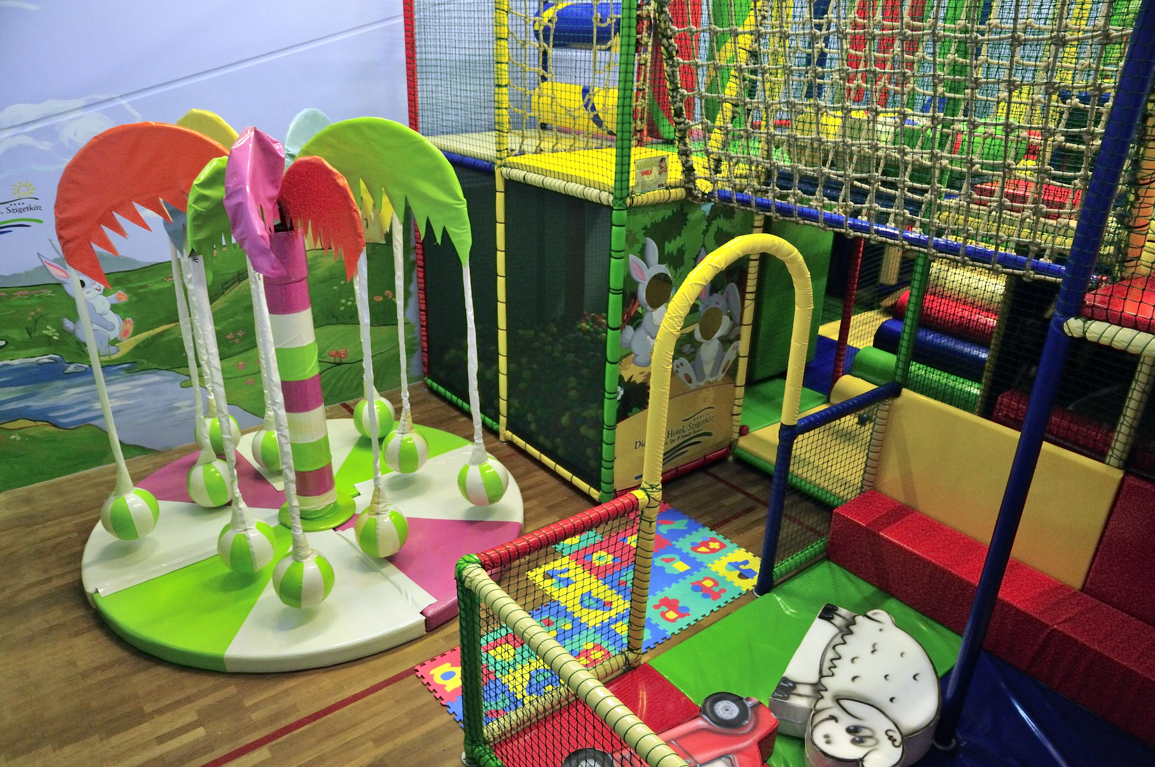 children’s play area – indoor