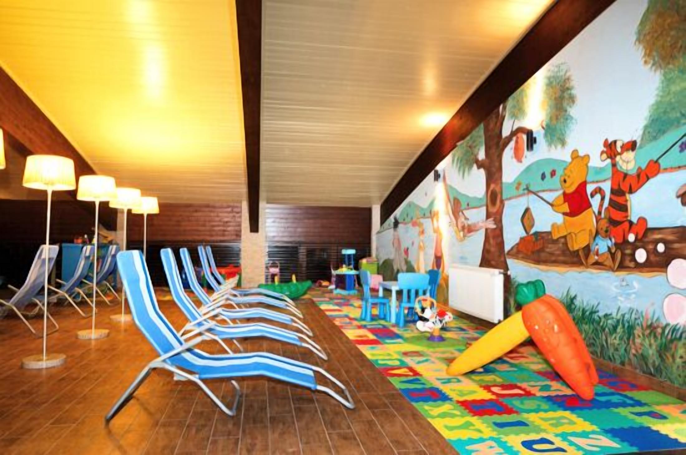 children’s play area – indoor