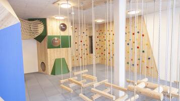 Children’s play area – indoor