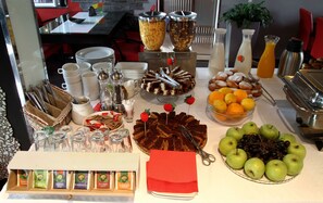 Petit déjeuner buffet compris tous les jours