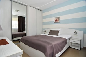 Apartamento Confort | Colchones Select Comfort, caja fuerte, decoración individual