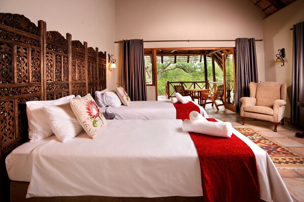 Luxury Chalet (Bush)