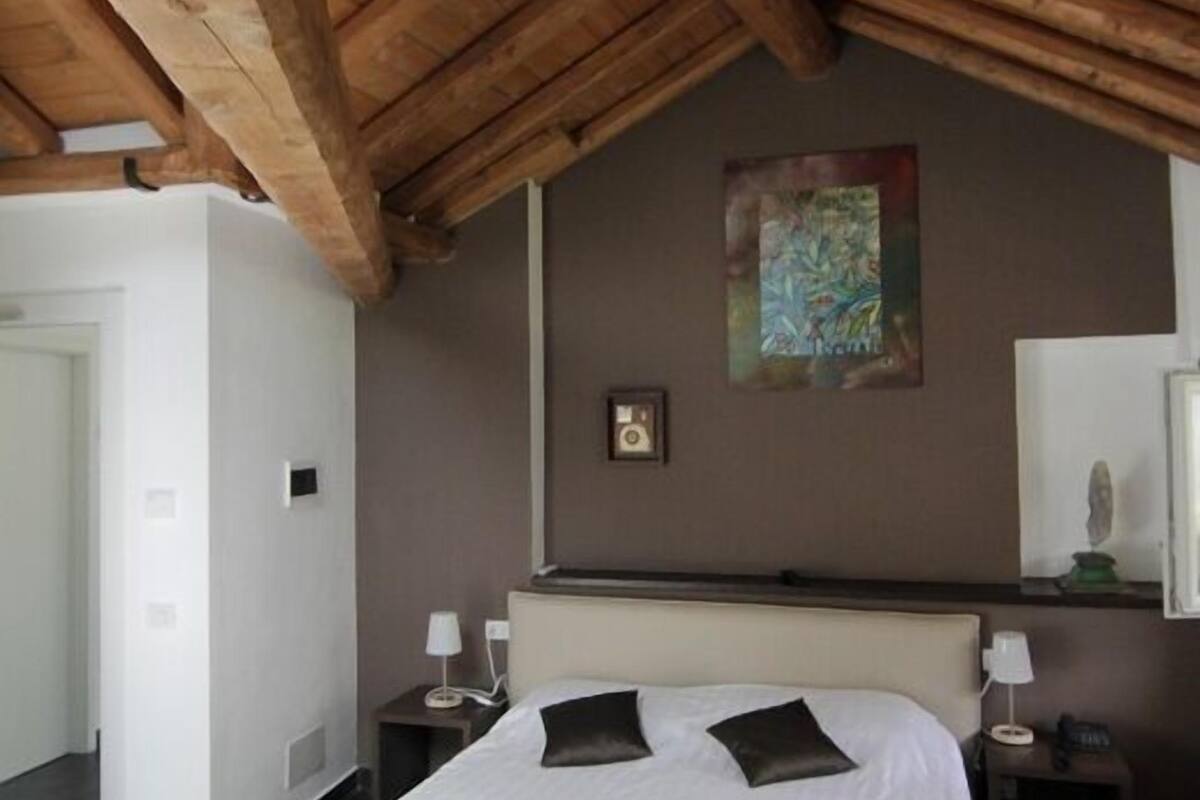 superior double or twin room, mountain view (for 1 or 2 pax) | in-room safe, blackout curtains, soundproofing, free wifi