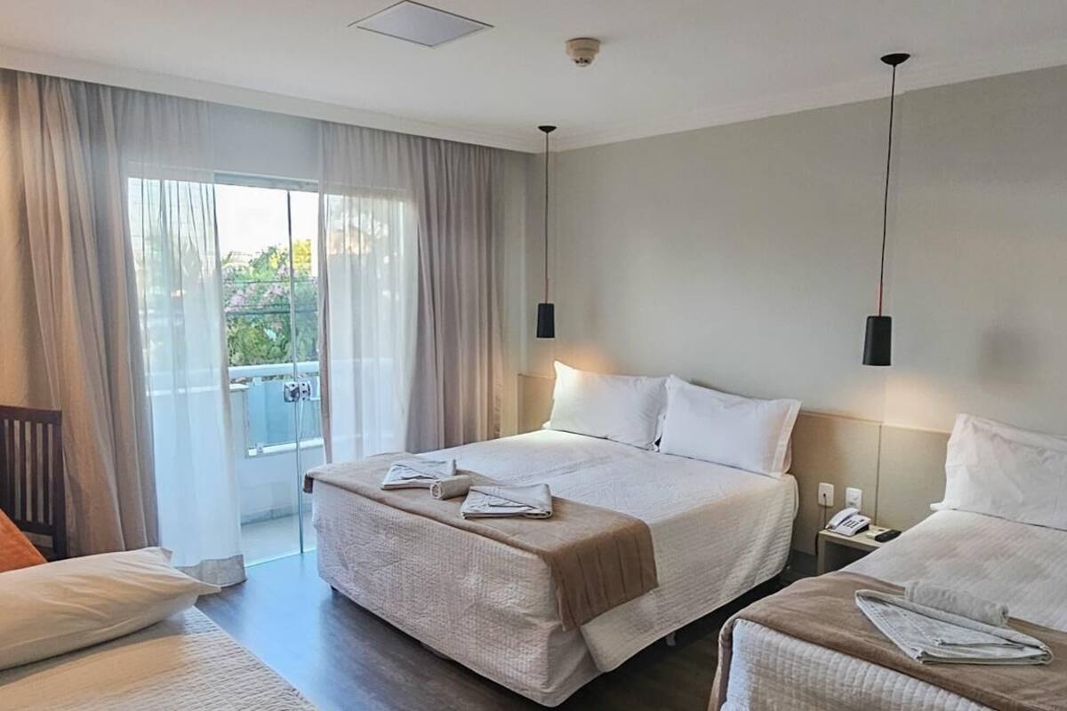 Premium bedding, minibar, in-room safe, iron/ironing board (on request)