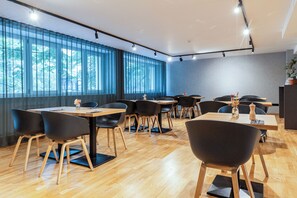 Daily buffet breakfast (EUR 14.50 per person)