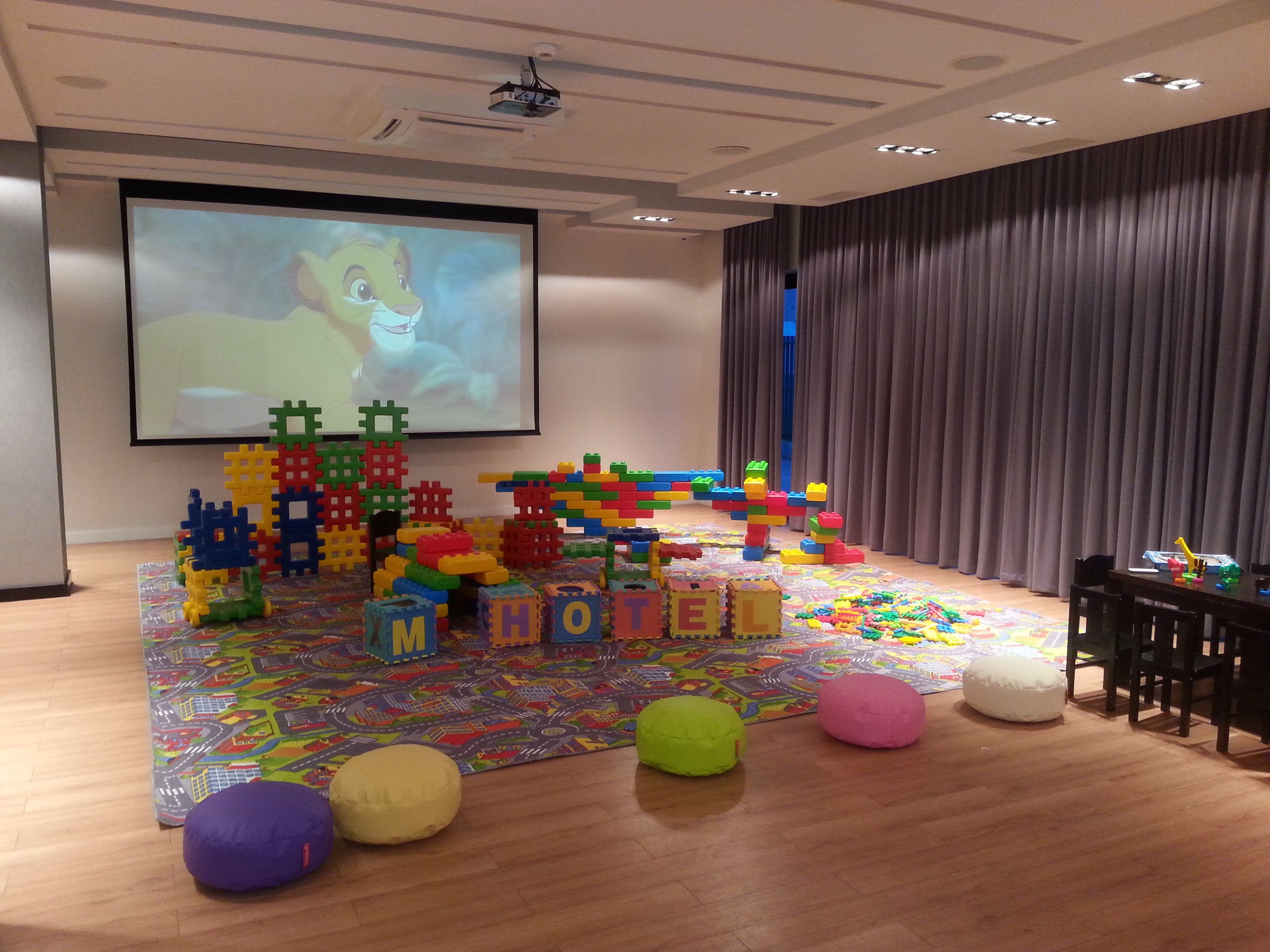 children’s play area – indoor