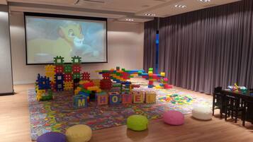 Children’s play area – indoor