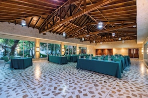Reception hall - Hotel Irotama del Sol (Santa Marta)