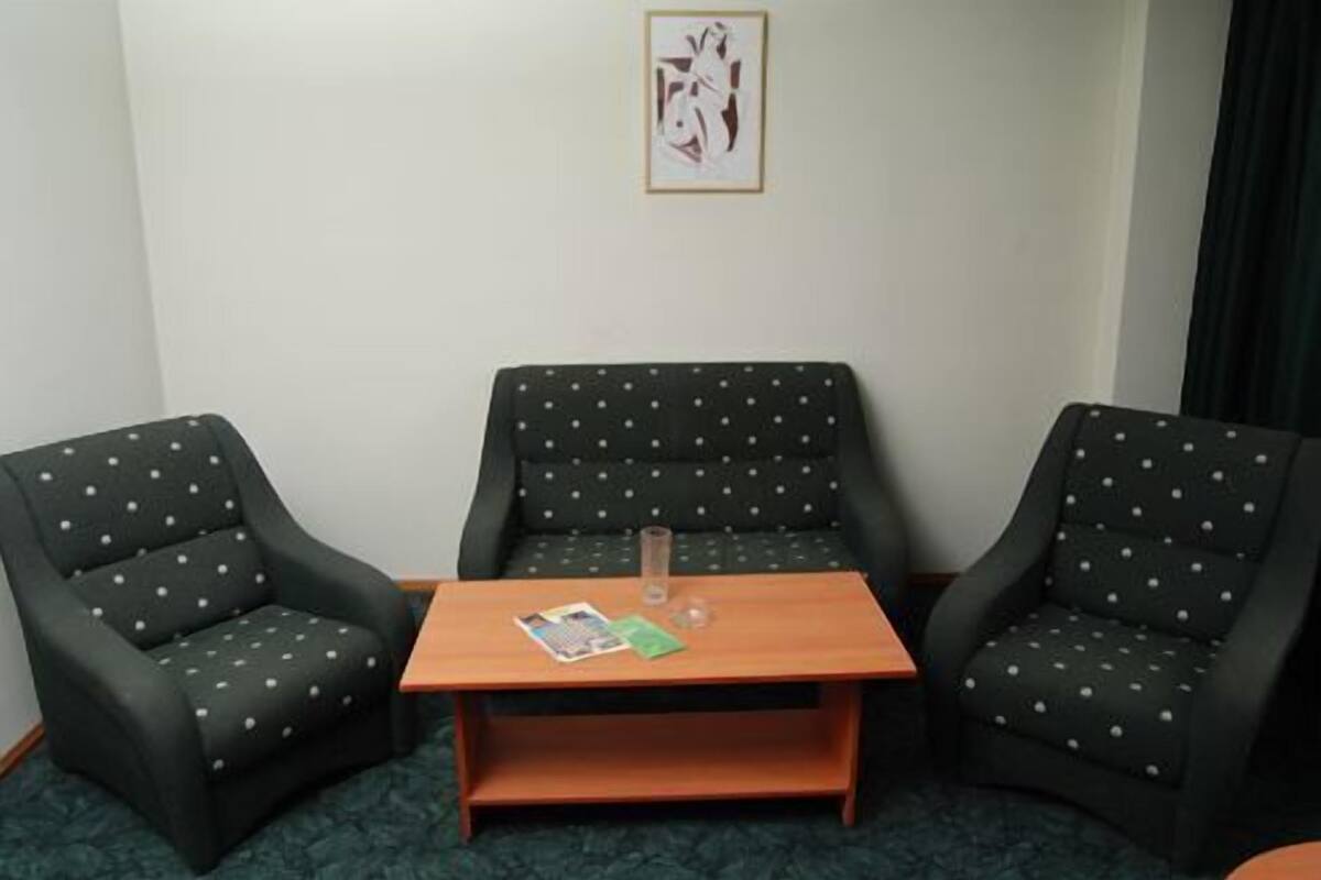 Standard Apartment, 1 Bedroom | Living area
