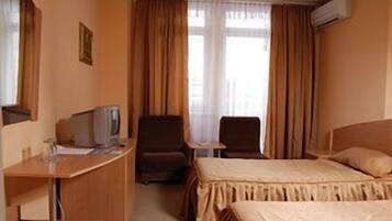 Select Comfort beds, minibar, individually furnished, free WiFi