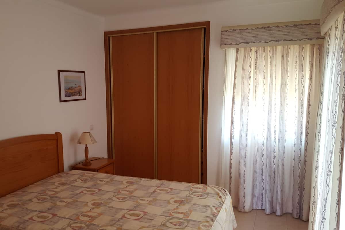 Căn hộ, 1 phòng ngủ | Bàn ủi/dụng cụ ủi quần áo, nôi (giường cho trẻ sơ sinh) miễn phí 