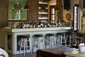 Bar (on property) - Aroma Dryos Eco & Design Hotel (Metsovo)