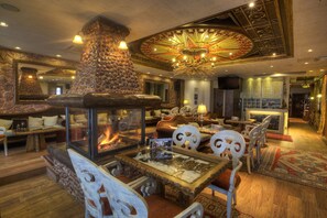 Lobby - Aroma Dryos Eco & Design Hotel (Metsovo)