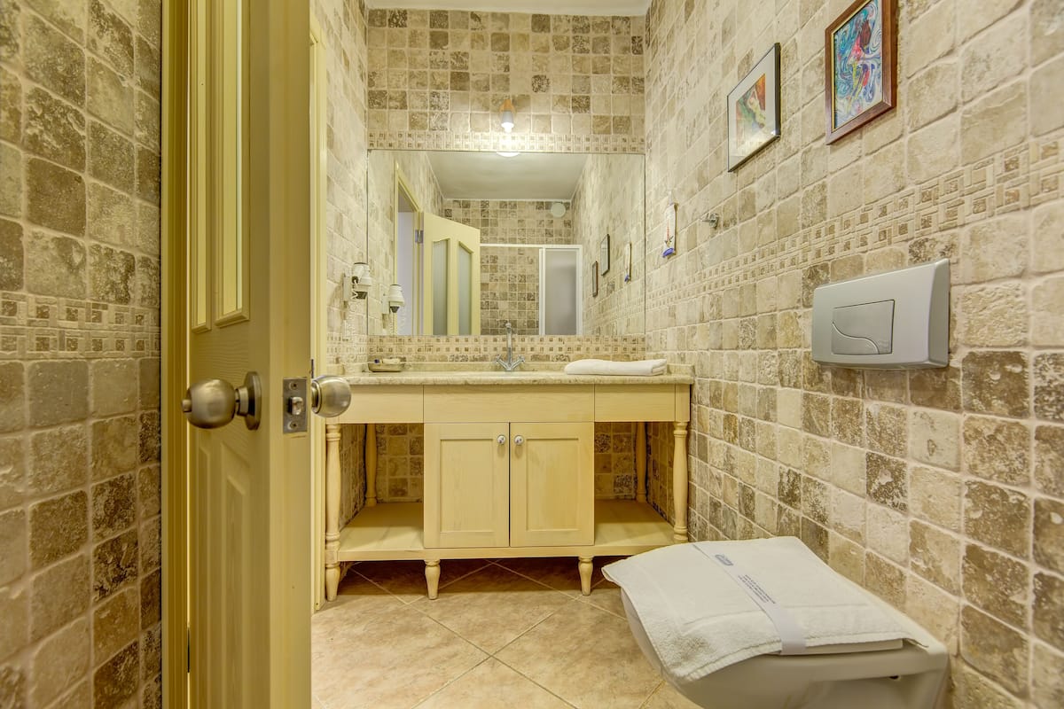 double room, balcony | bathroom | shower, free toiletries, hair dryer, bathrobes